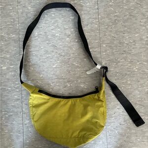 NWT small crescent bag in lemongrass